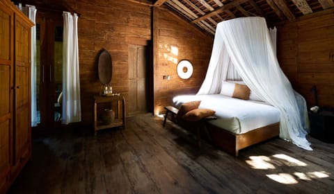 Unique Gladak House in Canggu Resort