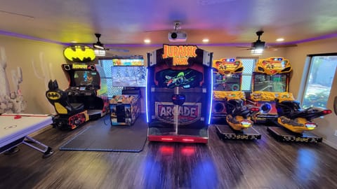 Top of the line Separate Building Game Room....all games are FREE to Play! 