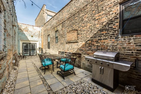 Side Patio with Grill