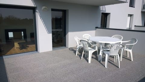 Seen large external terrace