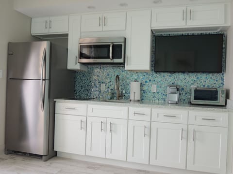 Well equipped kitchen