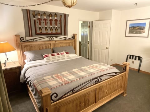 King memory foam mattress