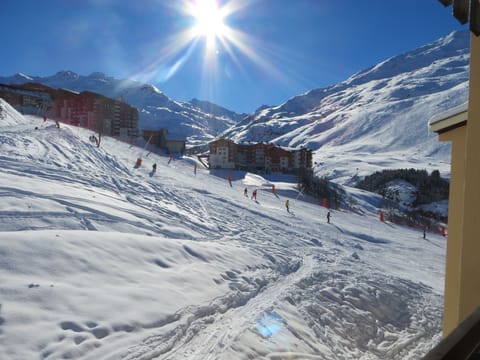 Snow and ski sports