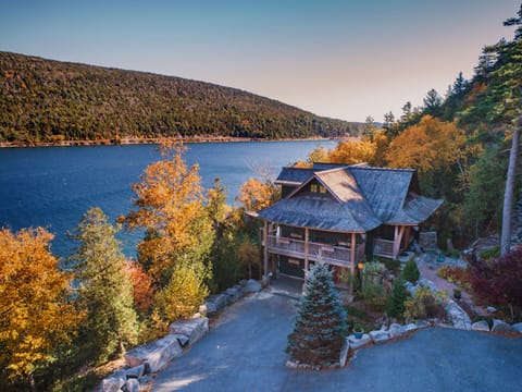 Acadia Lodge overlooking Somes Sound