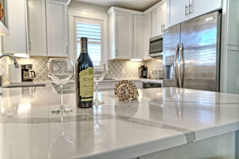 its 5 oclock somewhere