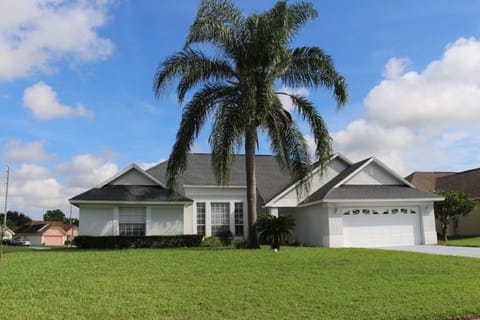 Nera Disney! Beautiful Florida Vacation Home with Huge Pool