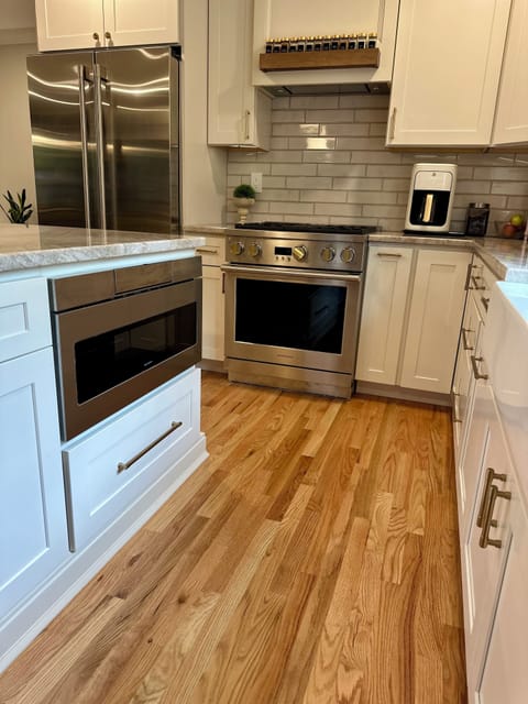 Spacious counter space  cooking corner