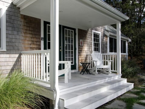 Welcome to The Post & Beam Cottage, Wellfleet - a perfect get away.