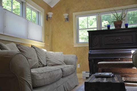 Sun Room left hand view