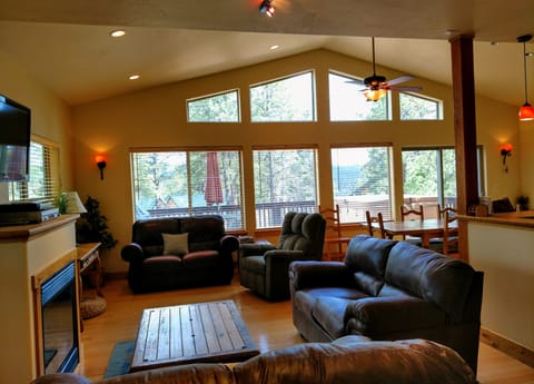 Plenty of room for the whole gang to relax and enjoy the fireplace!