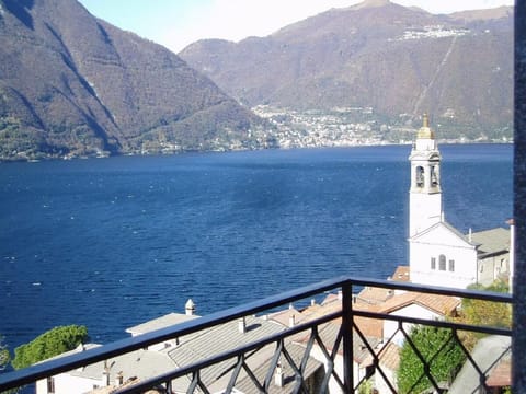 Balcony overlooks Lake Como