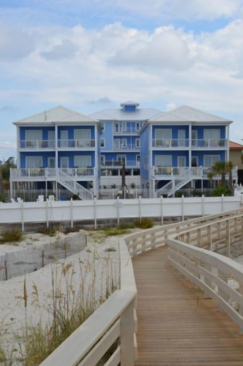 LOOKING AT BUILDINGS FROM BEACH WALK
