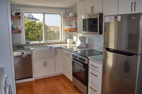 Kitchen updated in 2021 with dishwasher and all new appliances.