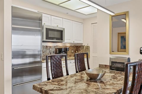 Inn on the Beach 1-205 - Kitchen