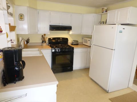 Full size refrigerator