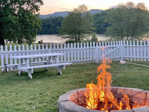 Summer night s’mores!