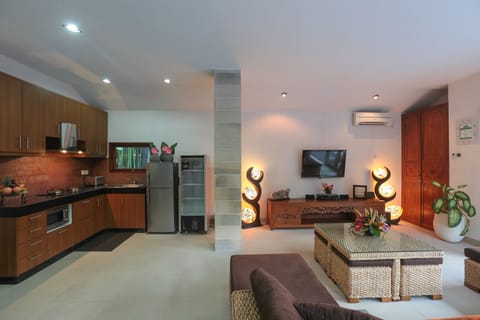 3 Bedroom Villa in Center Seminyak