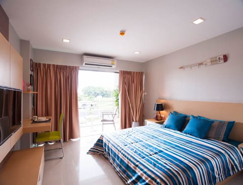 One Bed Room in Town BKK 01