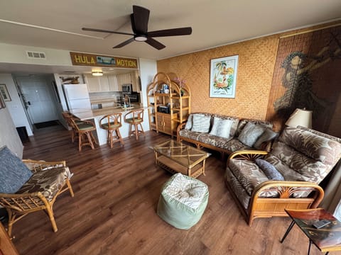 Cozy living room kitchen area