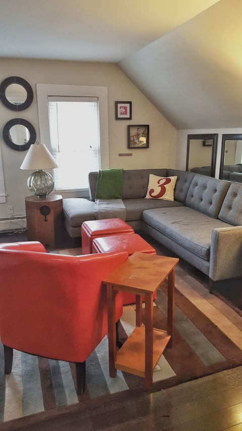 Plenty of seating to lounge and relax or entertain friends.