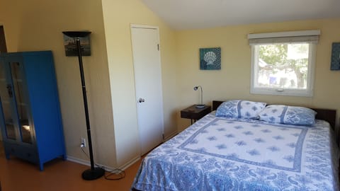 Bed and closet