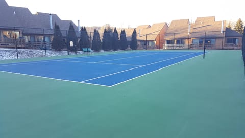 Seasonal Tennis Courts