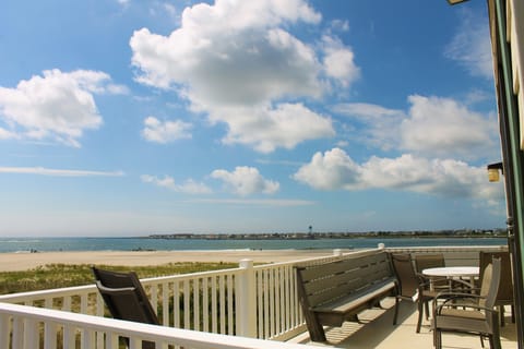 Ocean, Inlet, Skyline and Bridge Views! Direct Access to Guarded Beach