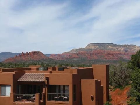 Sedona Summir
