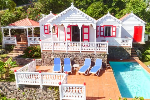 Flamboyant Cottage