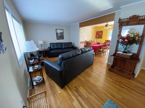 Living Room as you come in the front door