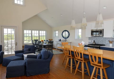 Great flow for entertaining, complete with water views