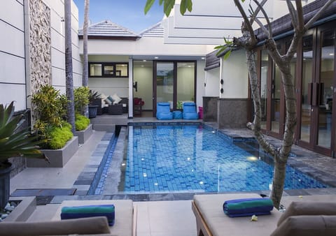 Now that's cool. All 4U.