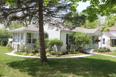 Entrance to Sun Porch