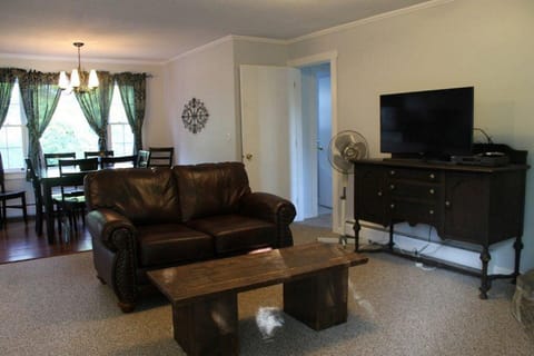 Another view of the great room, smart tv with cable.