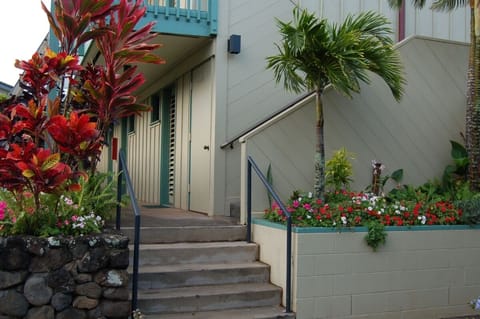 115 is a 1st floor corner unit, oceanview