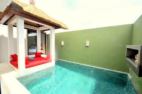 Elegant Cozy Villa in heart of seminyak