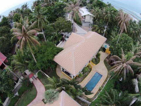 3BR Seafront BayView Villa - Koh Phangan