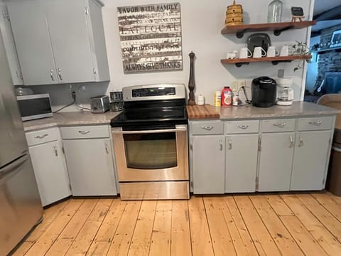 Kitchen side 2 - Keurig and regular coffee makers