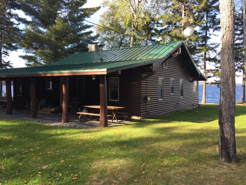 Back of cabin with covered space