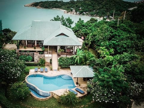 4 Bedroom Seaview-Villa Talay