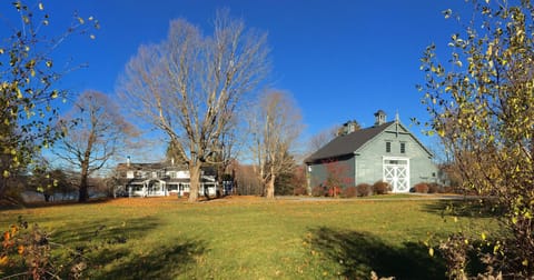 WONDERFUL ROCKPORT ESTATE