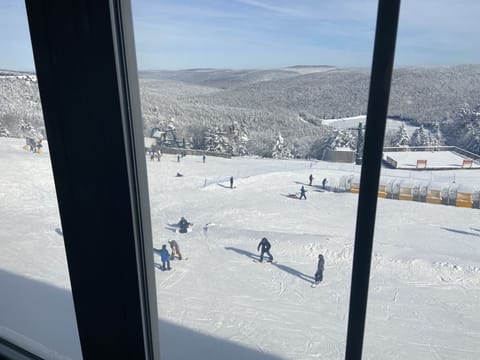 Corner unit on the slopes