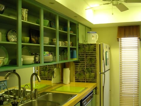 Kitchen - fully equipped