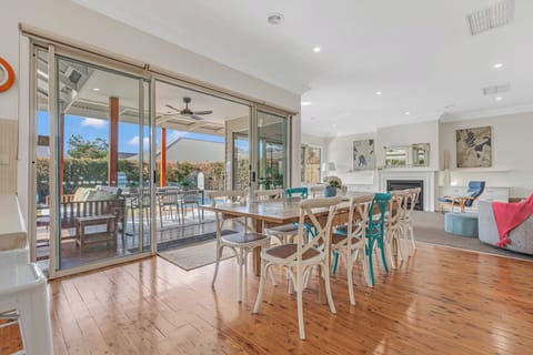 Perfect for families and groups - 12 Seat dining table