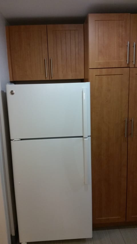 Full size refrigerator