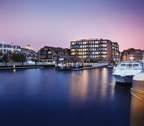 Wyndham Inn on the Harbor