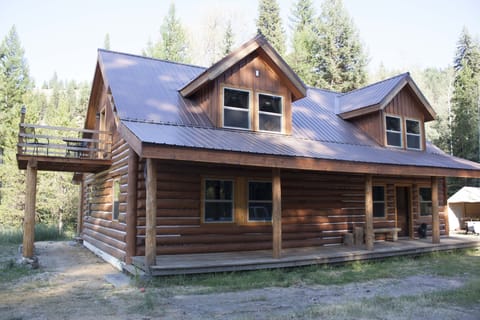 Bear Lodge Front
