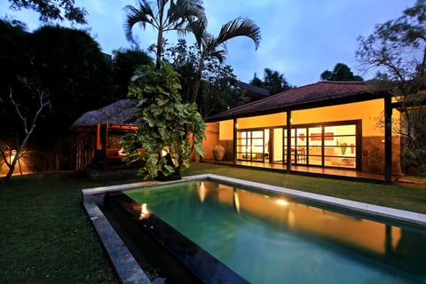 Great Offer! 4bed Villa Seminyak Prime