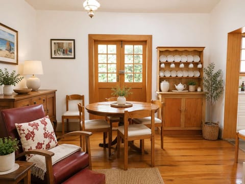 Dining / living room