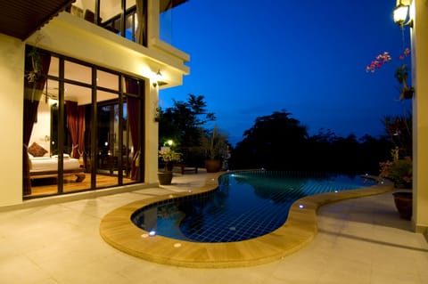 3BR Seaview Villa Kao Lom